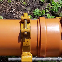 Как соединять канализационные трубы